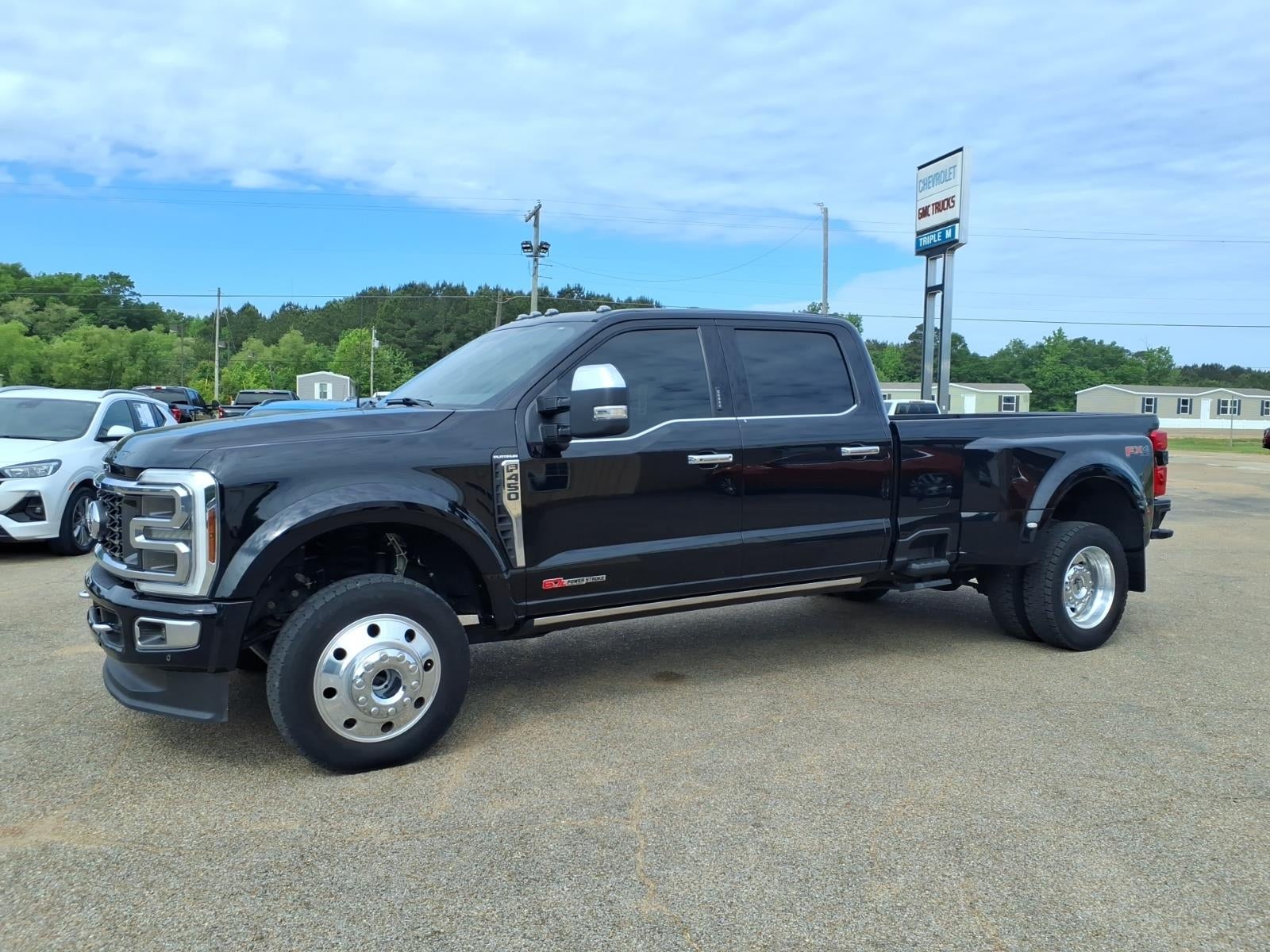 2024 Ford Super Duty F-450 DRW XL