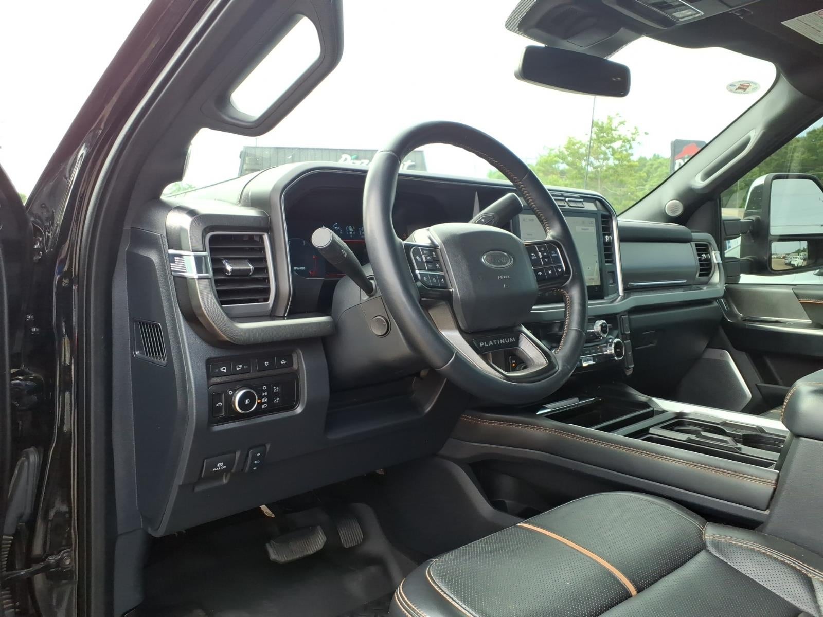 2024 Ford Super Duty F-450 DRW XL