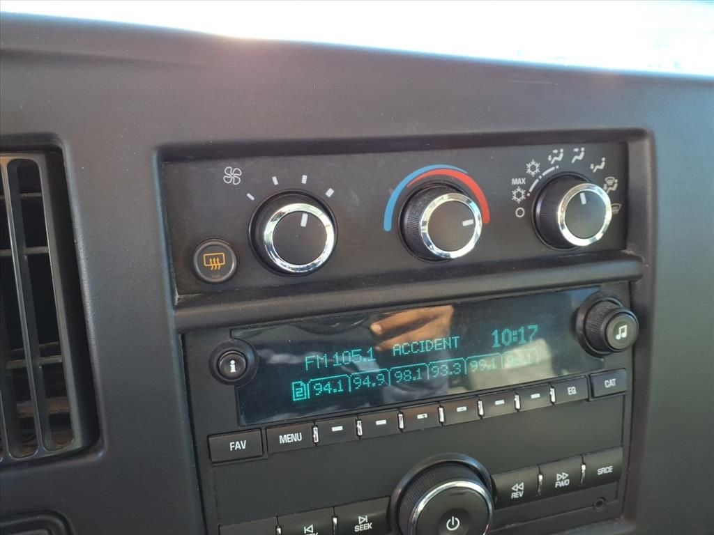 2015 Chevrolet Express Passenger 2500 LS