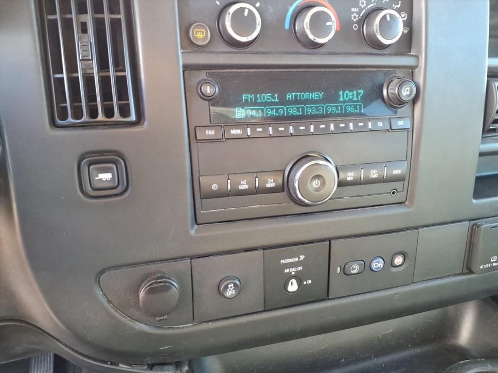 2015 Chevrolet Express Passenger 2500 LS