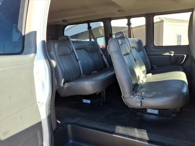2015 Chevrolet Express Passenger 2500 LS