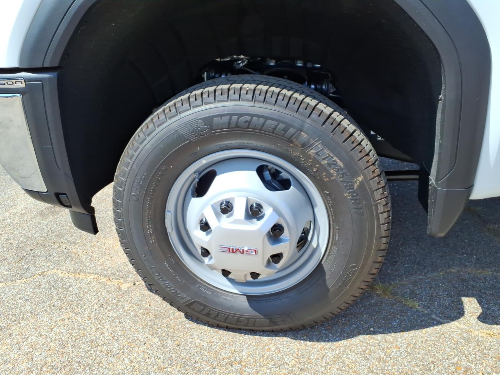 2026 GMC Sierra 3500 HD Chassis Cab Pro