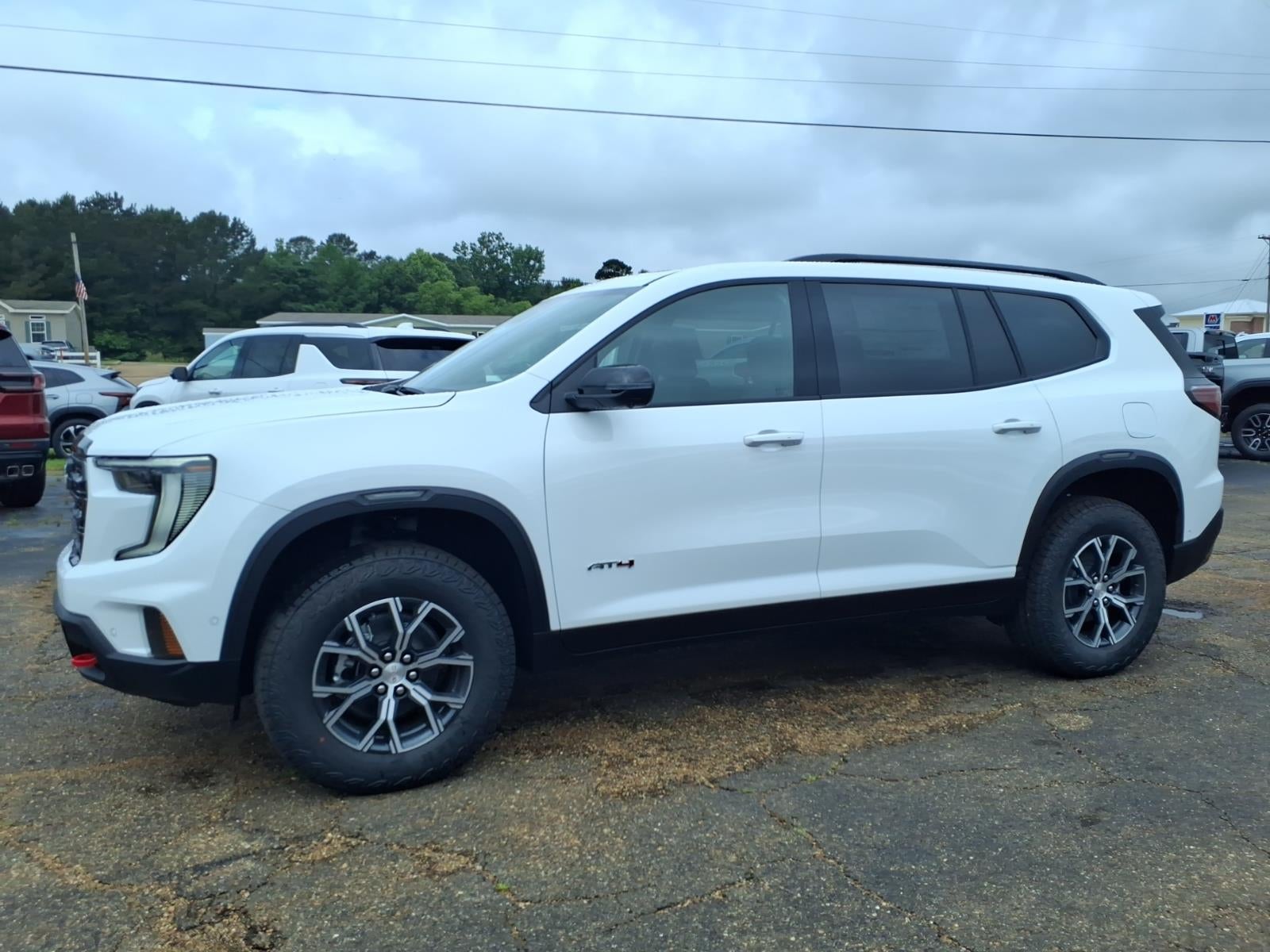 2026 GMC Acadia AT4 AWD's photo