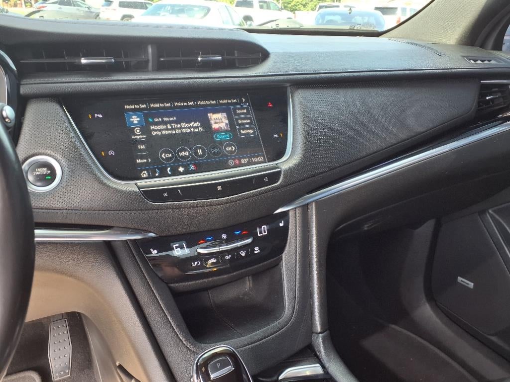 2021 Cadillac XT6 Luxury