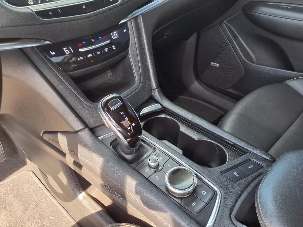 2021 Cadillac XT6 Luxury