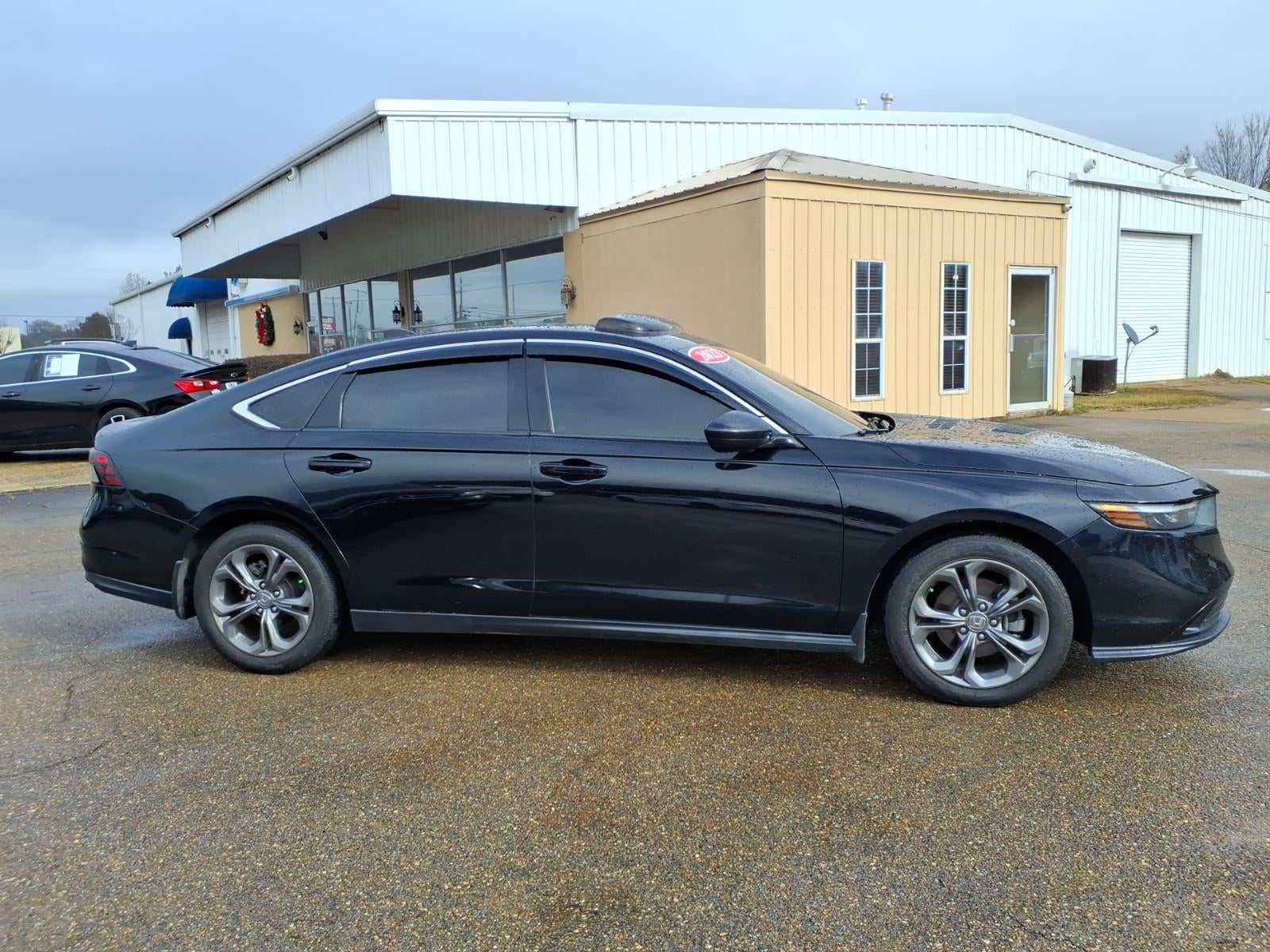 2023 Honda Accord Sedan EX