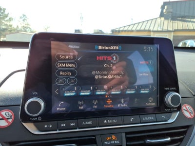 2025 Nissan Altima SR