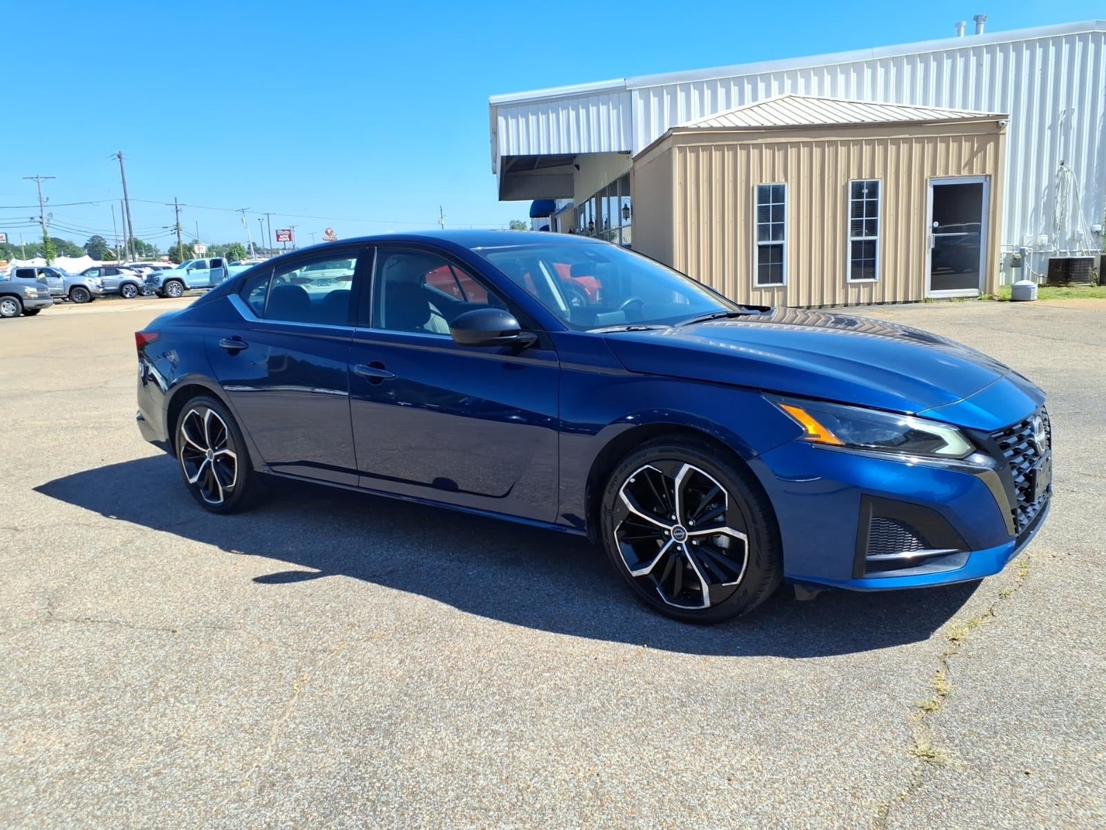2024 Nissan Altima 2.5 SR