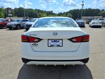 2025 Nissan Altima SV