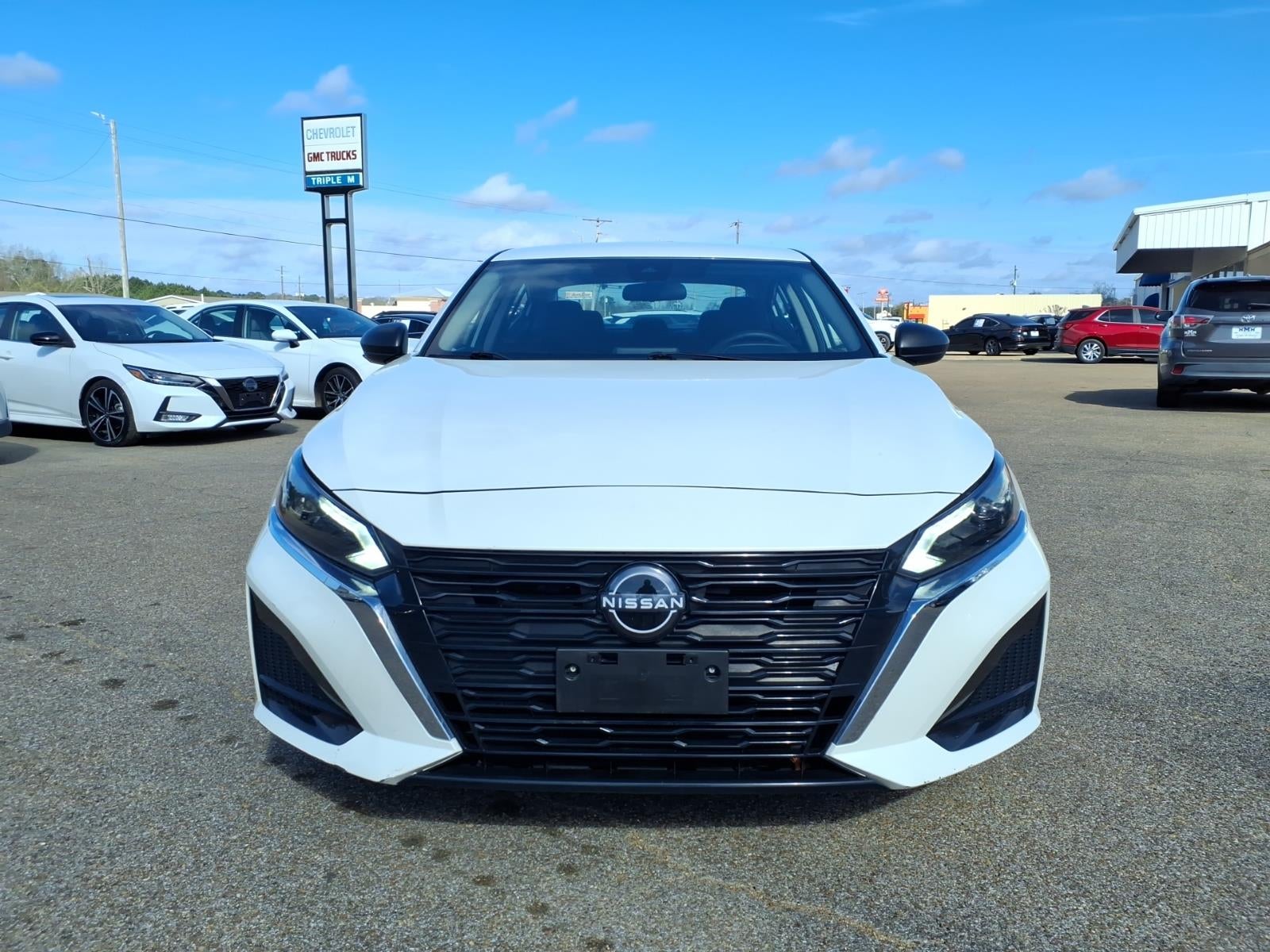 2024 Nissan Altima 2.5 SV