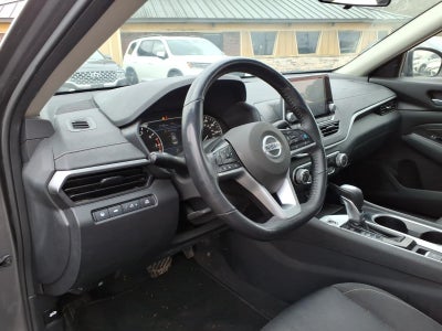 2021 Nissan Altima 2.5 SV