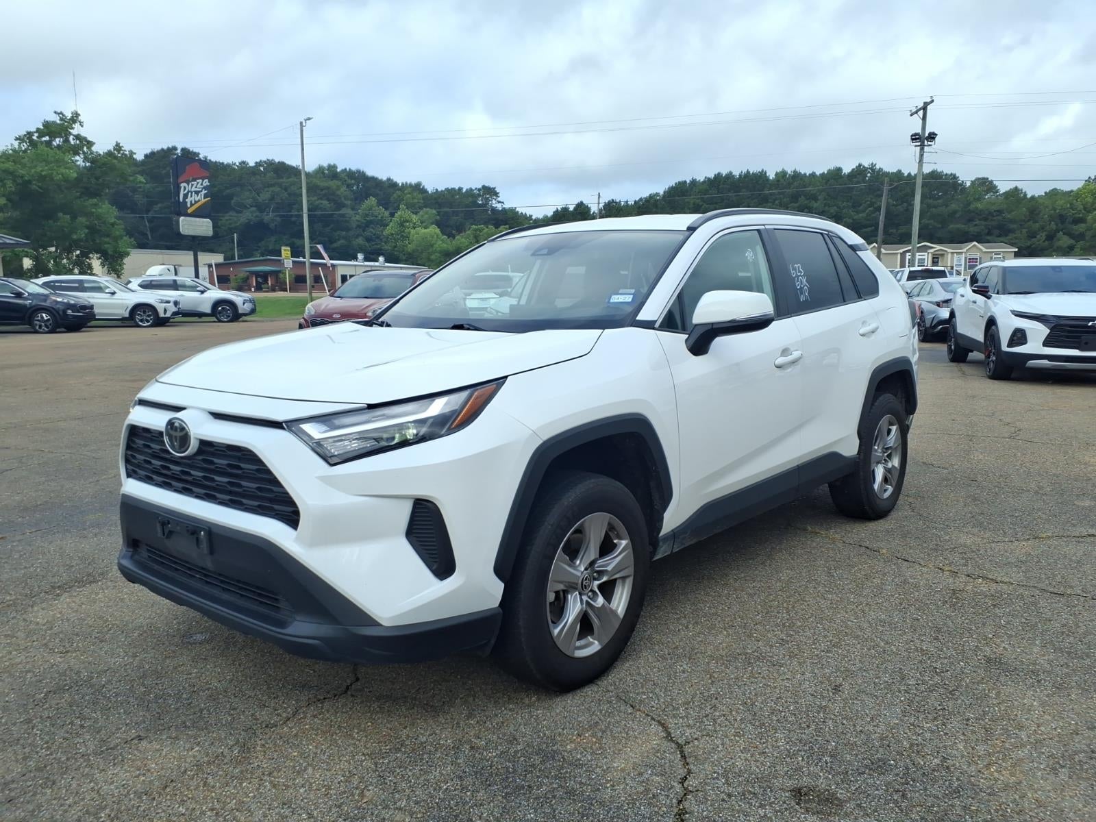 2024 Toyota RAV4 XLE