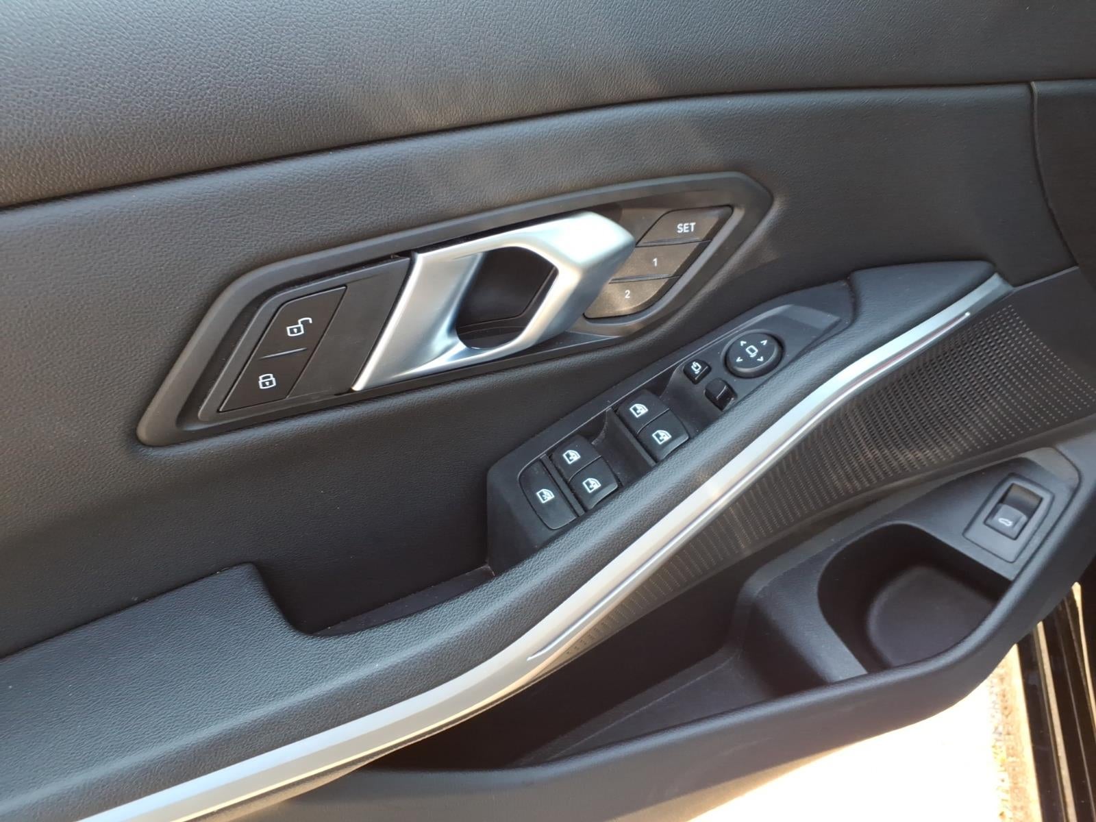 2025 BMW 3 Series 330i