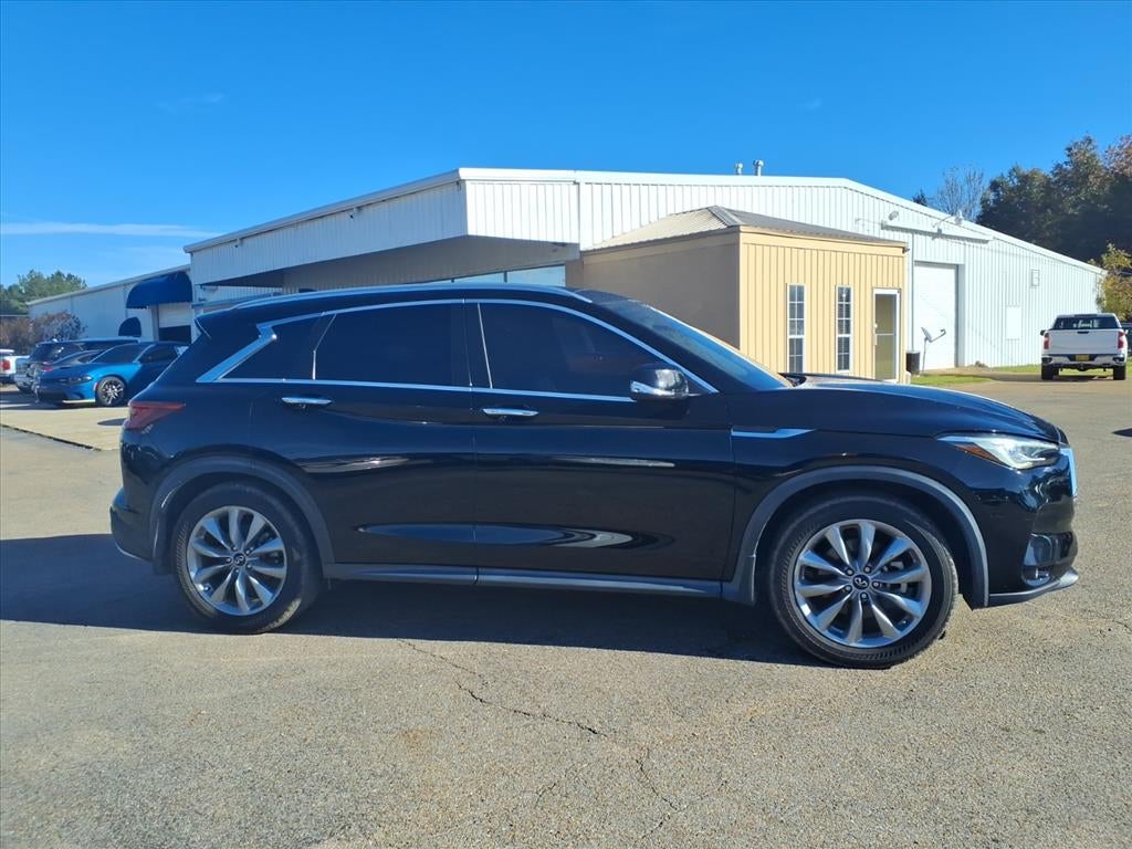 2021 INFINITI QX50 LUXE