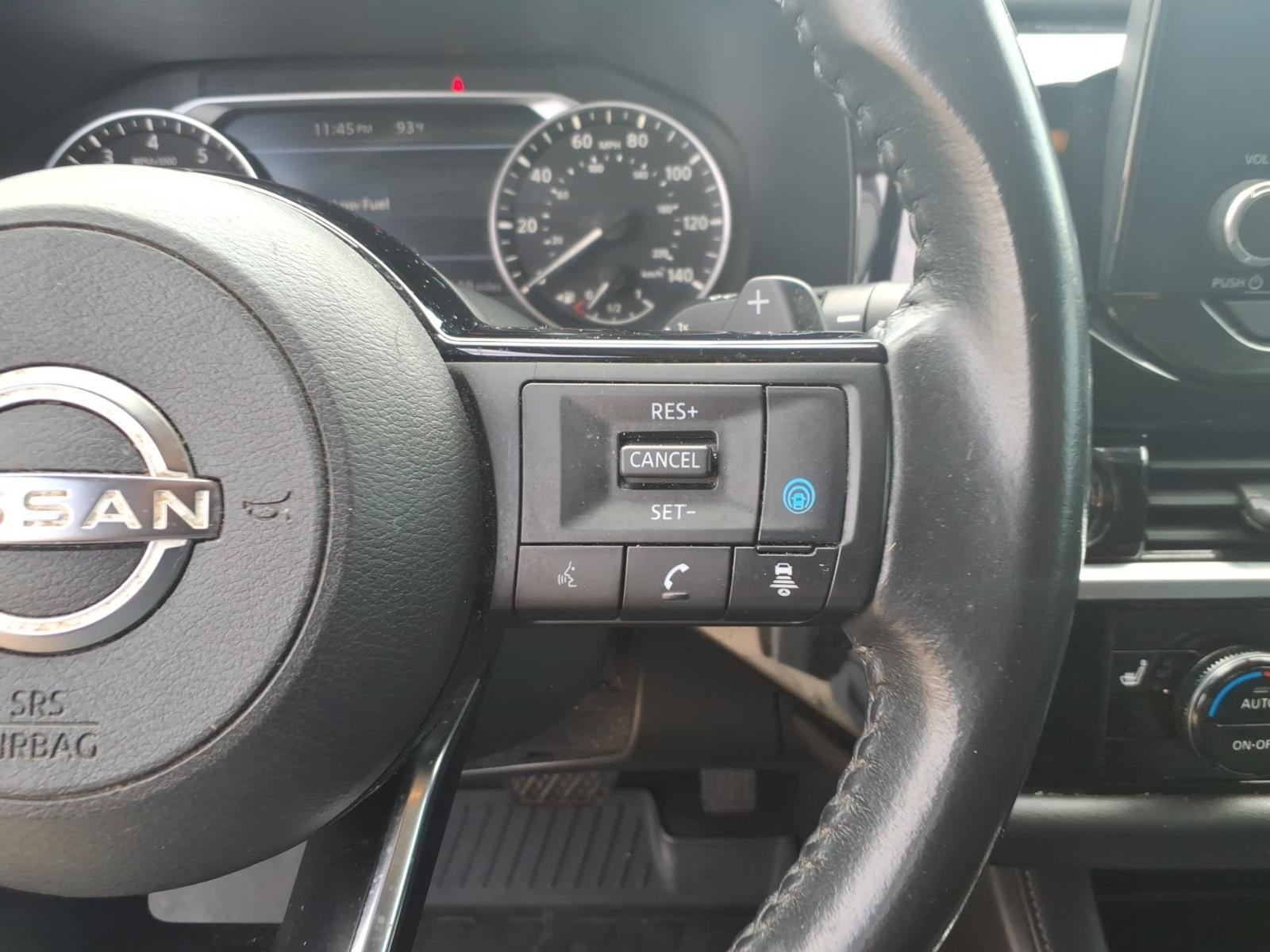 2022 Nissan Pathfinder SV