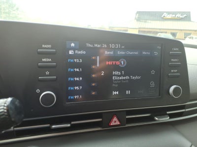 2023 Hyundai Elantra SEL