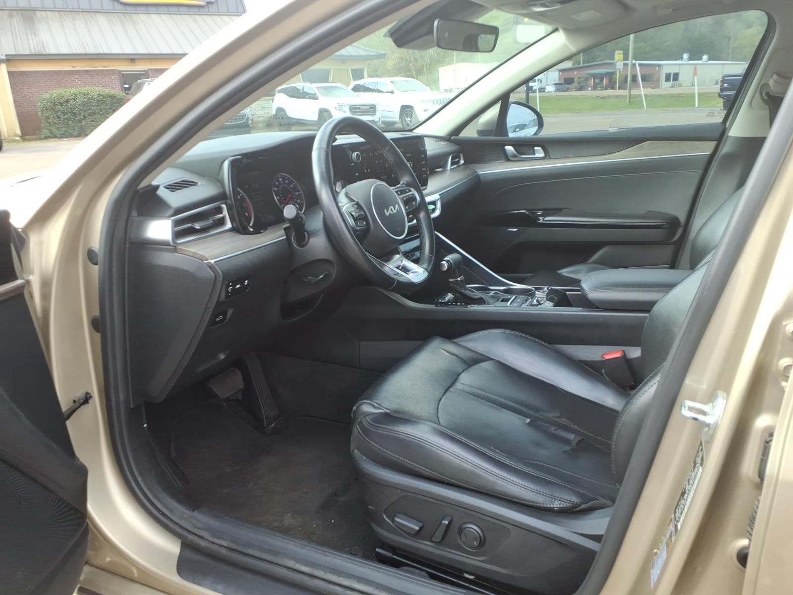 2022 Kia K5 EX