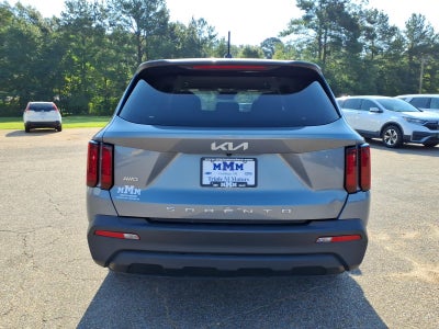 2022 Kia Sorento LX