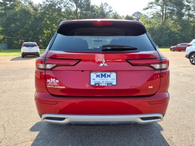 2024 Mitsubishi Outlander SE