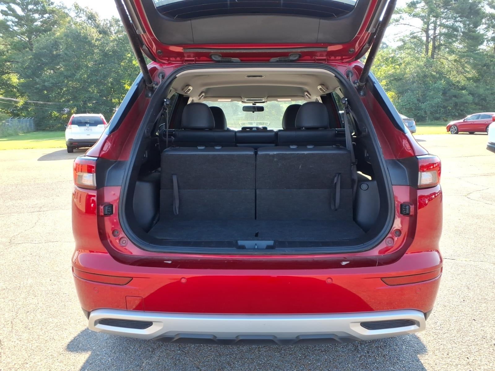 2024 Mitsubishi Outlander SE