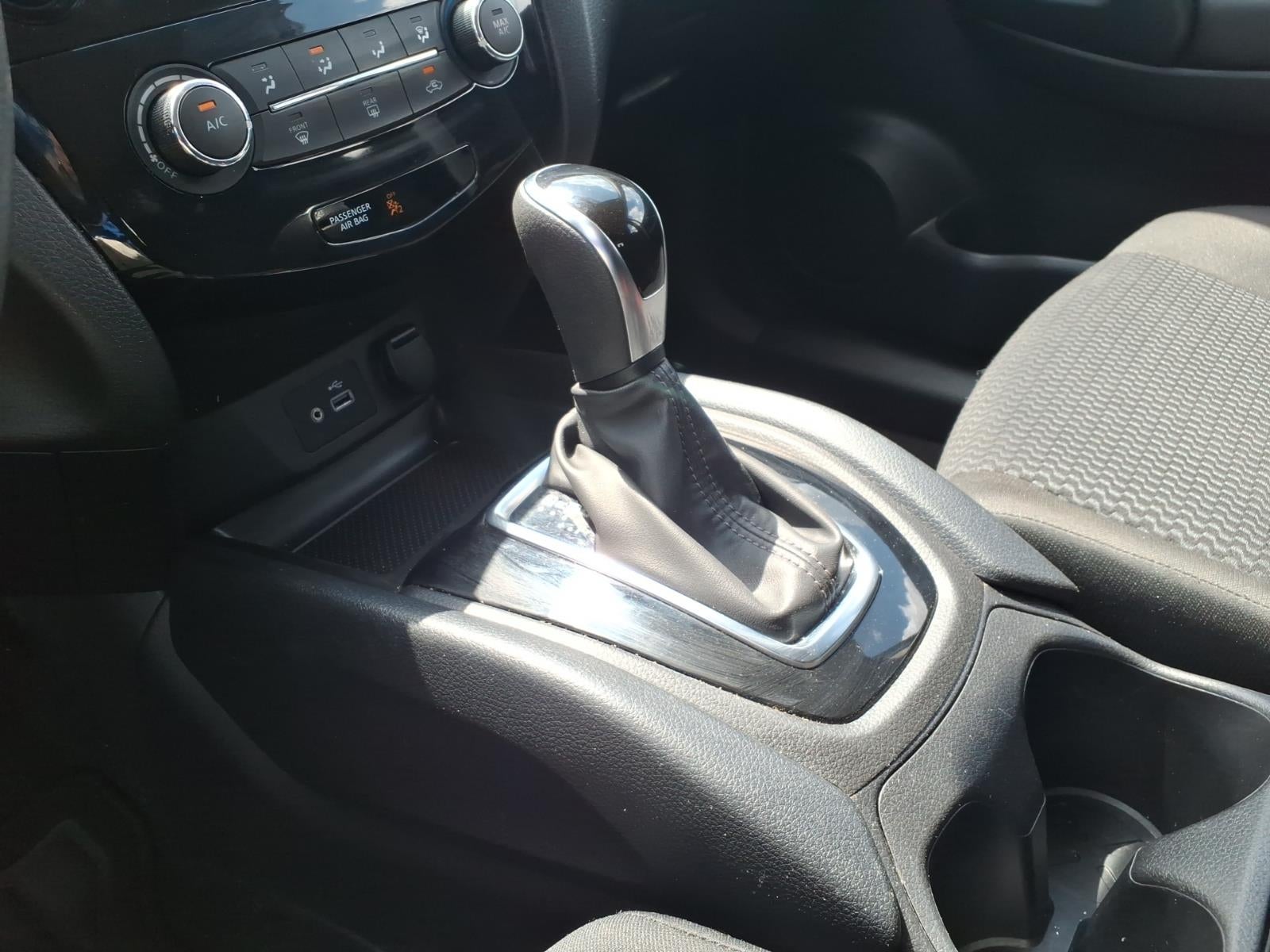 2022 Nissan Rogue Sport S
