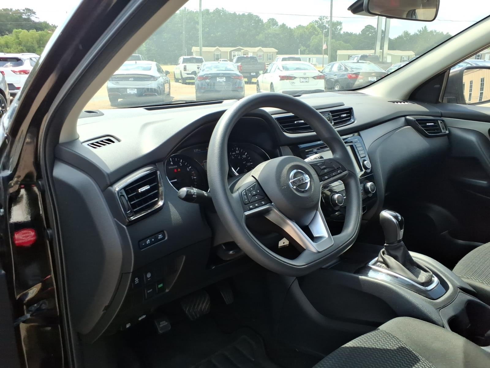 2022 Nissan Rogue Sport S