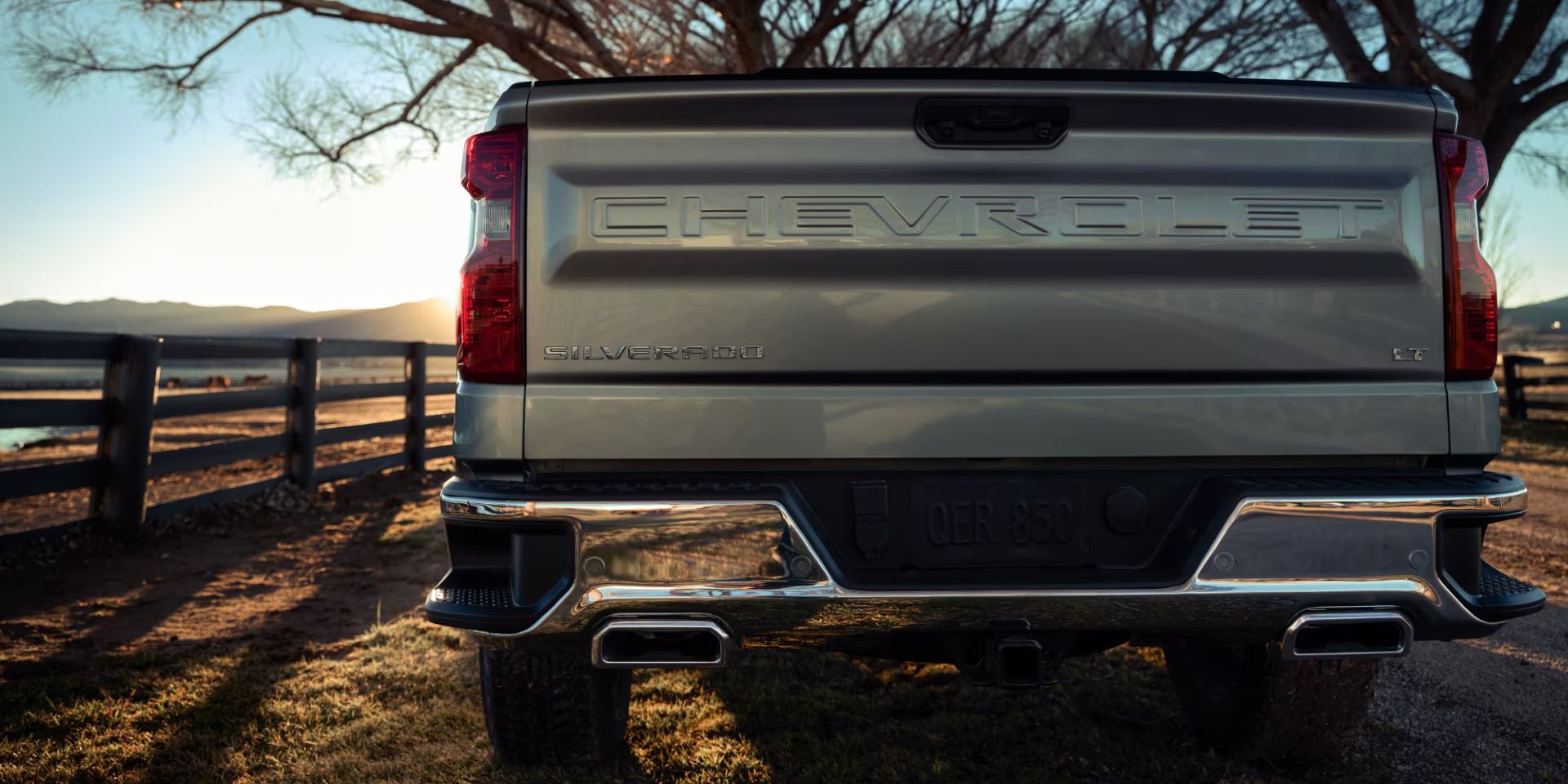 The rear gate detail on the 2025 Chevrolet Silverado 1500 in Carthage, MS