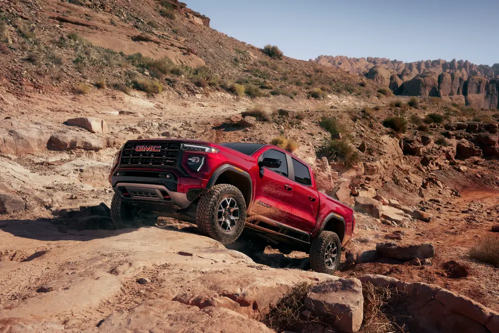 2026 GMC Canyon off-road at Triple M Motors in CARTHAGE MS